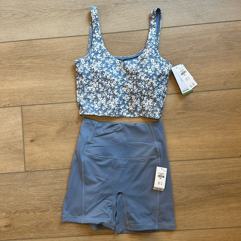 Gilly Hicks Set - blue & floral